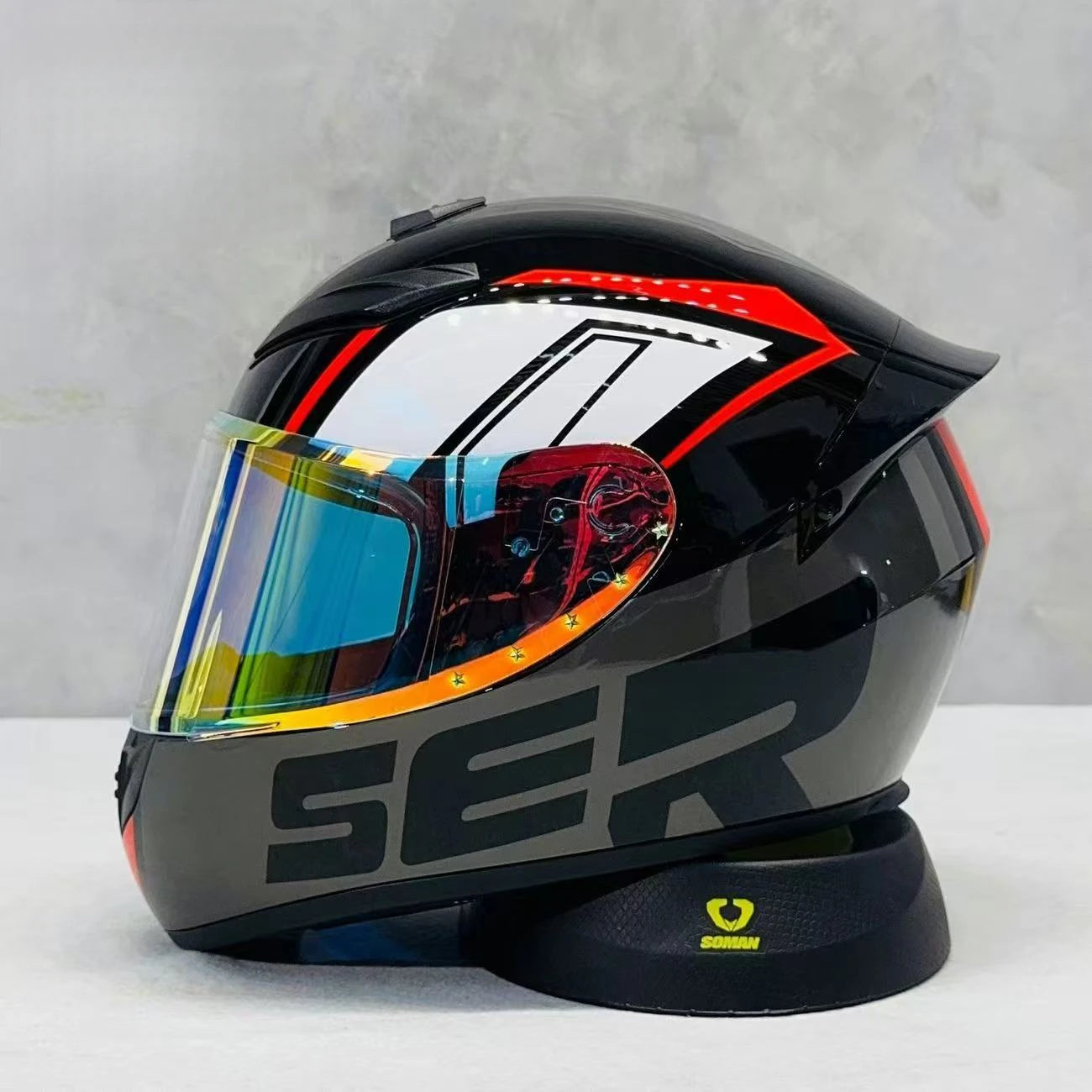 Grey Wolf Full Face Motorcycle Helmet DOT Certified with Vibrant